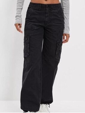 American Eagle Outfitters Black Wide Leg Cargo Jeans